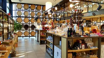 Visite du Domaine Tourbillon à Lagnes – Déguster les vins de la Vallée du Rhône… et comprendre la culture du vin, dans le Luberon